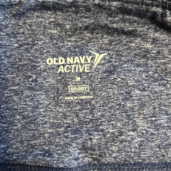 Old Navy Active Go Dry Capri Leggings, navy, size medium, excellent condition - Picture 3 of 3